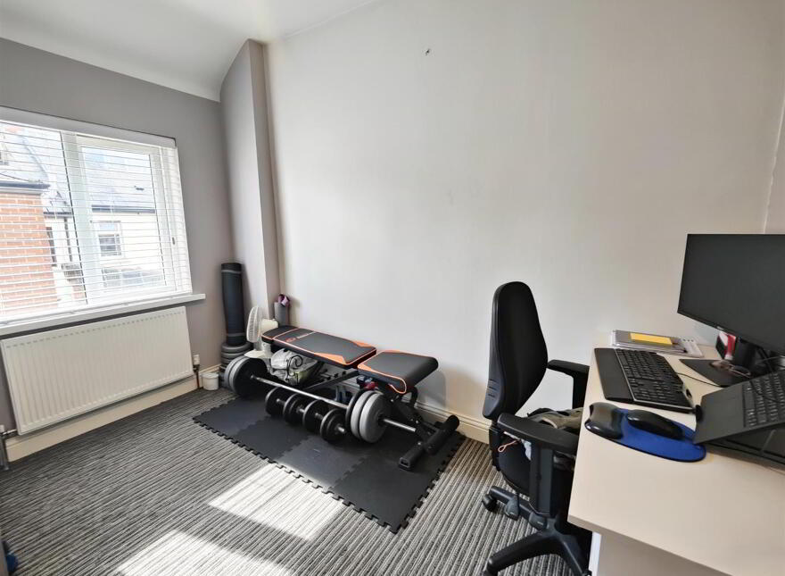 25 Duneden Park, Belfast, BT14 7NE