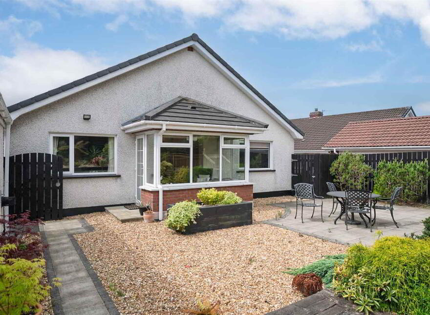 14 Richmond Park, Lisburn, BT28 2DH
