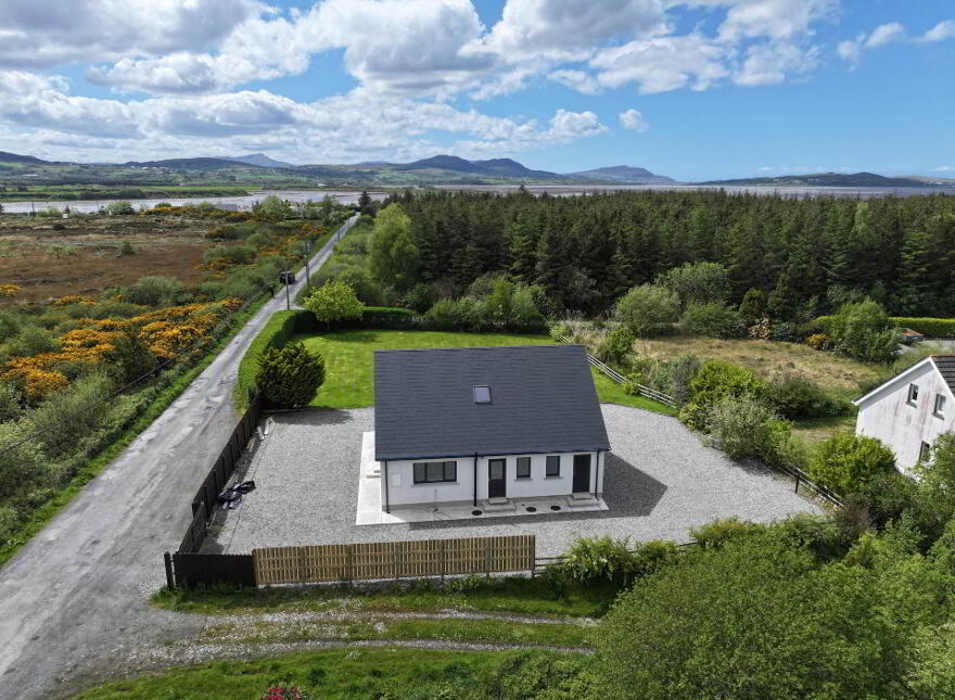 Drumaville, Malin, F93HR9A