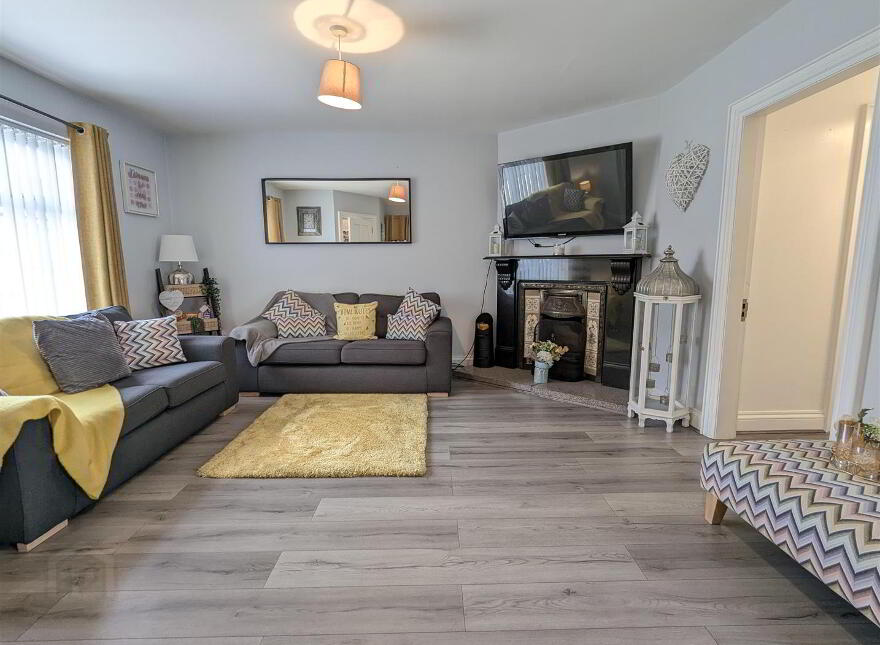 2 Carrigard, Dundrum, Newcastle, BT33 0SG
