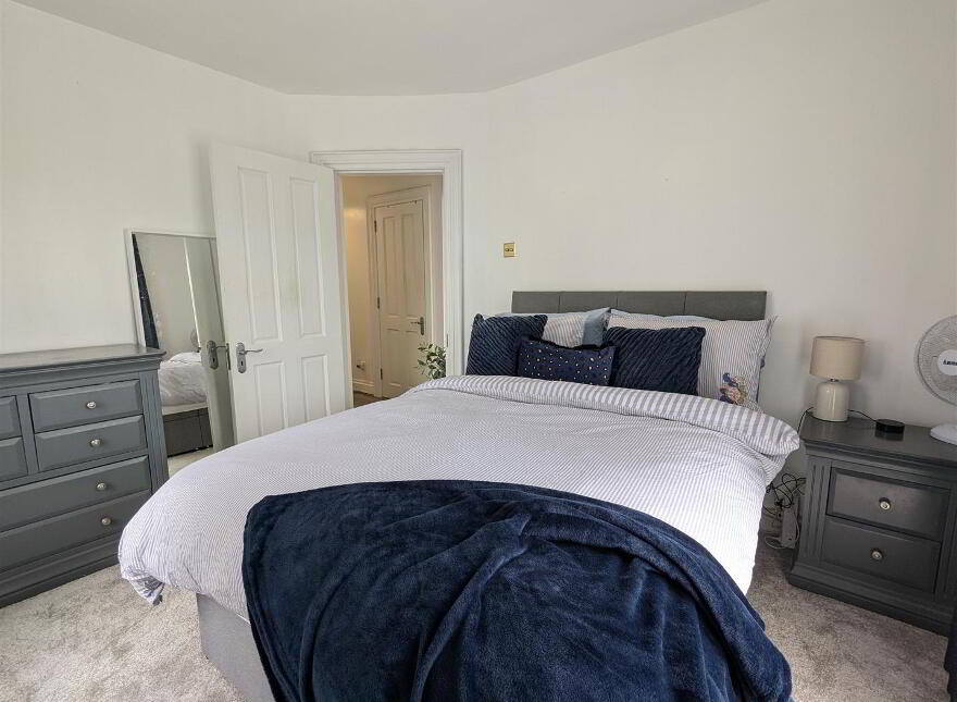 2 Carrigard, Dundrum, Newcastle, BT33 0SG