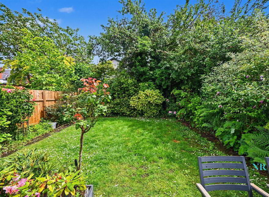 24 Cabin Hill Park, Belfast, BT5 7AL