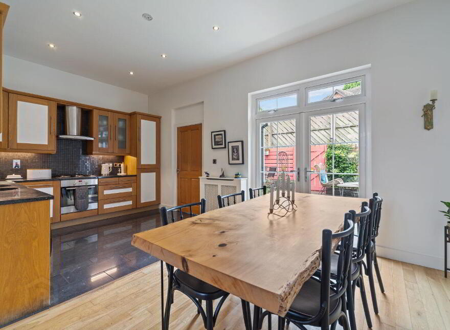 2 Ruby Cottages, Belfast, BT8 8GY