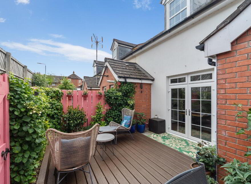 2 Ruby Cottages, Belfast, BT8 8GY