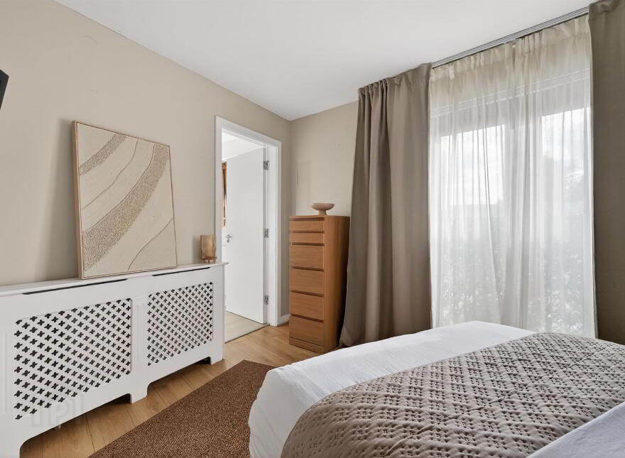 Apt 17 Park Royal, 841a Lisburn Road, Belfast, BT9 7GY
