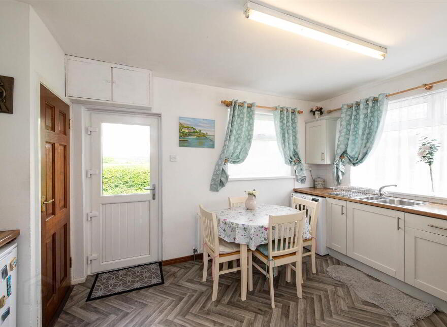 26 Bucks Head Road, Downpatrick, BT30 8JB