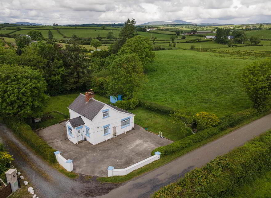 26 Bucks Head Road, Downpatrick, BT30 8JB