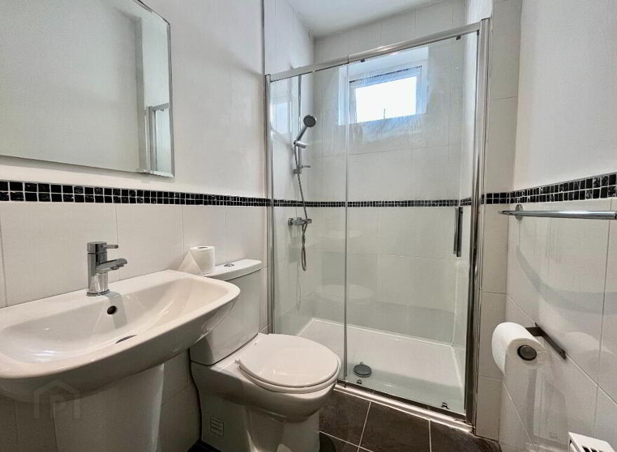 2, 25 Ulsterville Avenue, Belfast, BT9 7AS