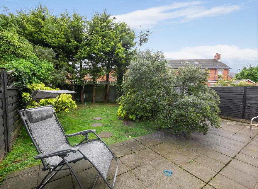 27 Loopland Crescent, Cregagh Road, Belfast, BT6 9EE