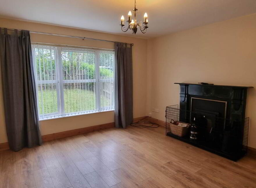 20 Hillview Grove, Letterkenny, F92D8C3