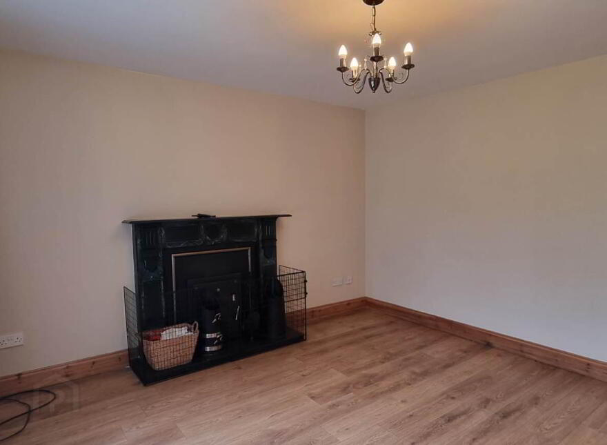 20 Hillview Grove, Letterkenny, F92D8C3