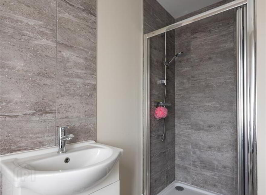 18 Pheasant Hill, Ballynahinch, BT24 8FL