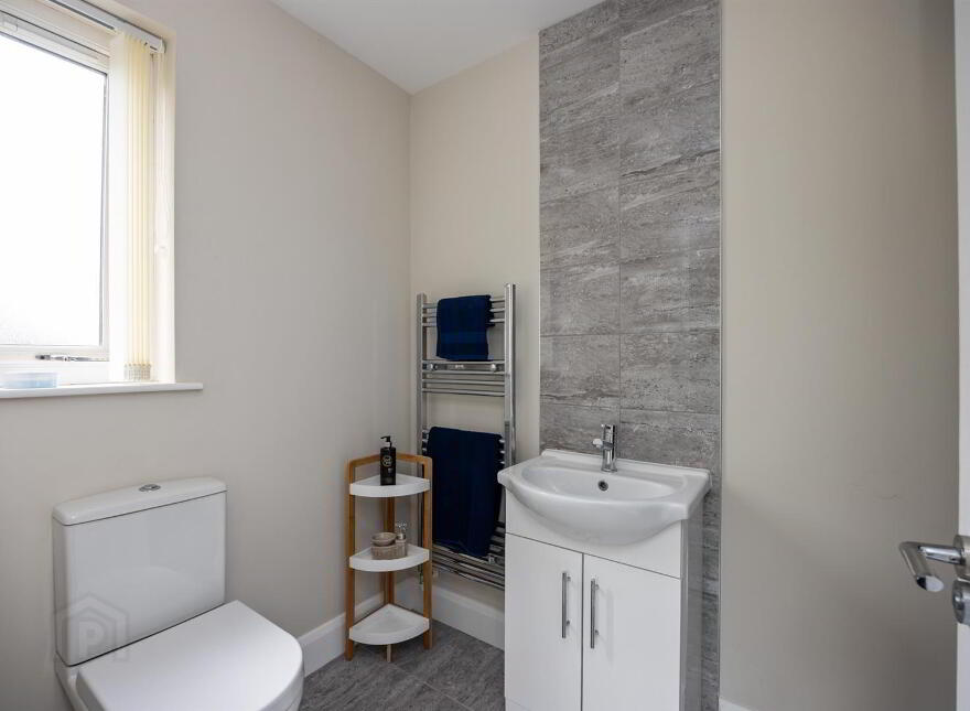 18 Pheasant Hill, Ballynahinch, BT24 8FL