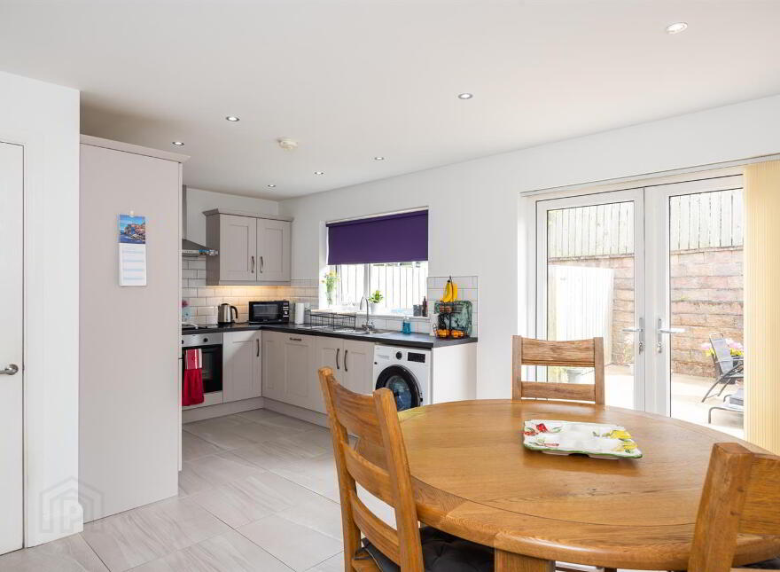 18 Pheasant Hill, Ballynahinch, BT24 8FL
