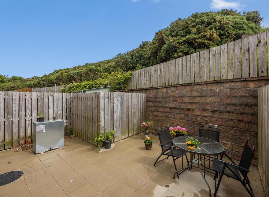 18 Pheasant Hill, Ballynahinch, BT24 8FL