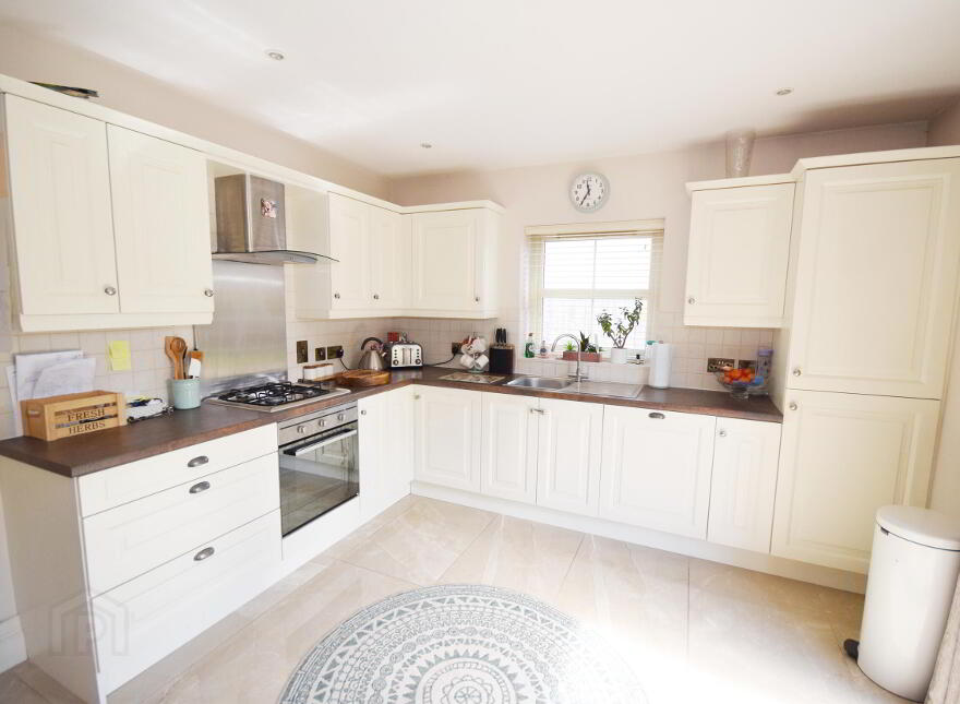 10 Plantation Drive, Limavady, BT49 0UW