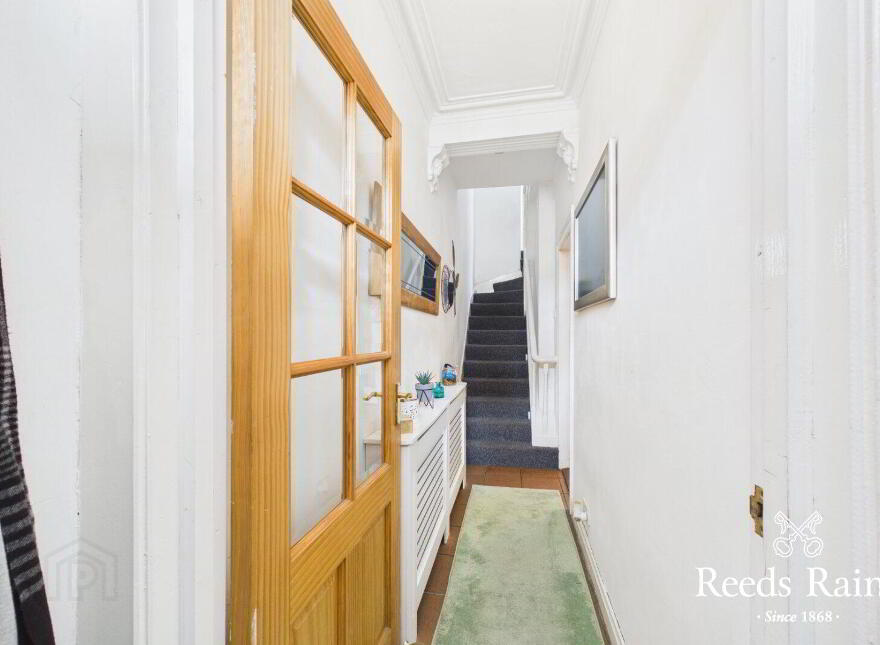 5 Hollycroft Avenue, Belfast, BT5 5JE