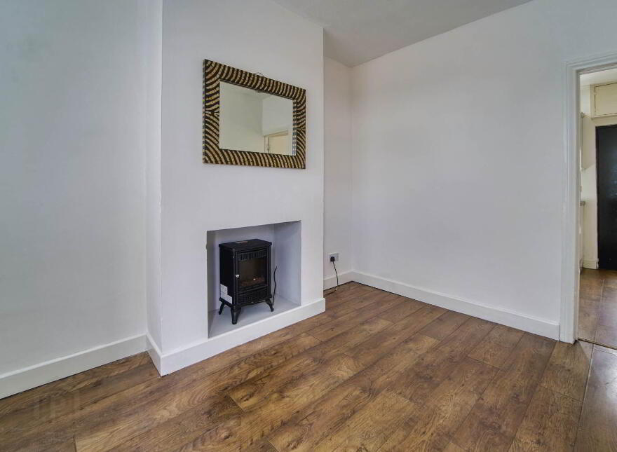 15 Ridgeway Street, Lisburn, BT28 1BY