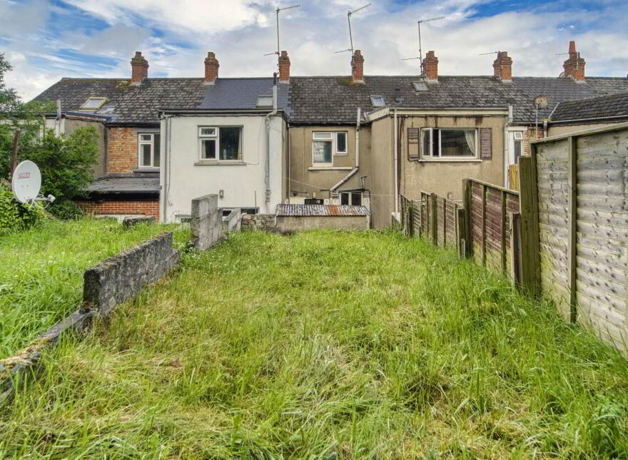 15 Ridgeway Street, Lisburn, BT28 1BY
