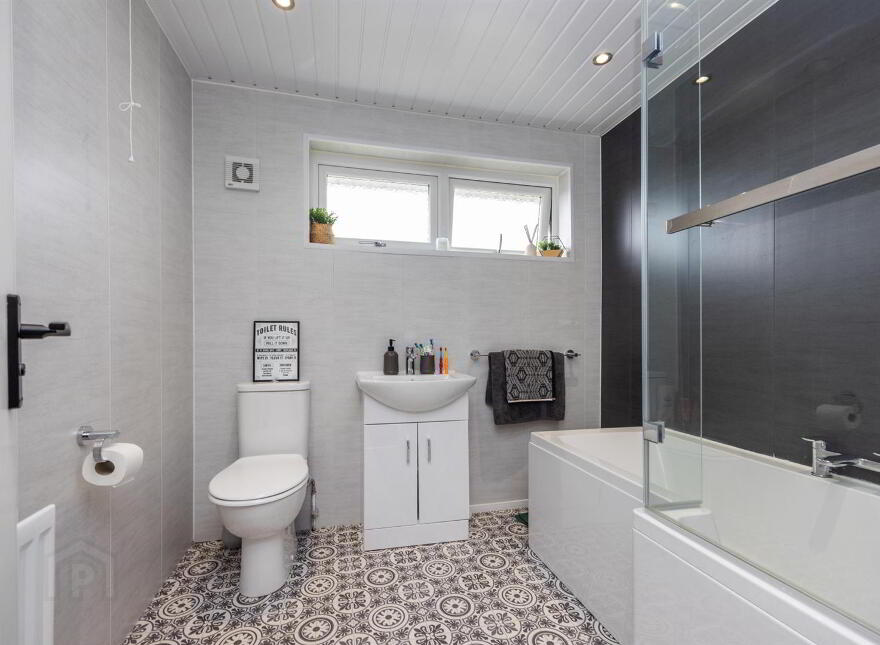 11 Gleneagles Walk, Dundonald, Belfast, BT16 2PY