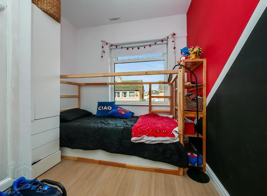32 Merok Gardens, Cregagh, Belfast, BT6 9NA