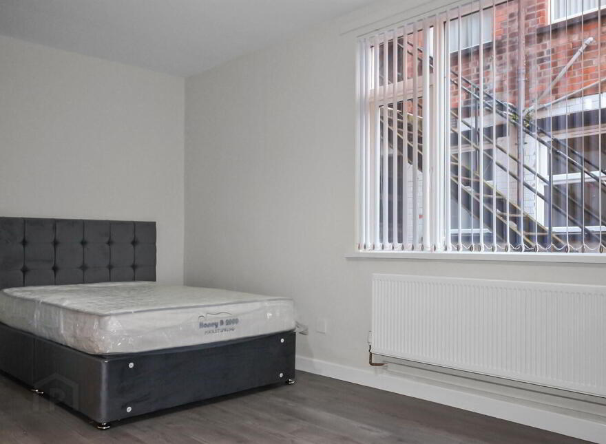 2, 28 Stranmillis Road, Belfast, BT9 5AA