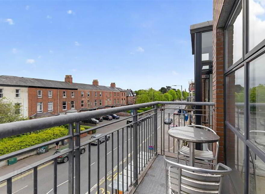 Apt 4 Osborne Building, 717 Lisburn Road, Belfast, BT9 7GU