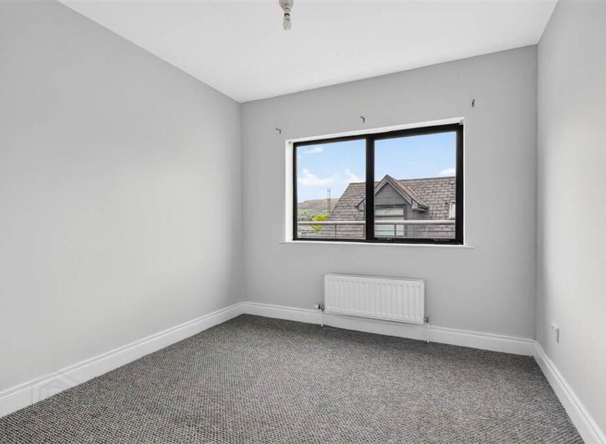 Apt 4 Osborne Building, 717 Lisburn Road, Belfast, BT9 7GU