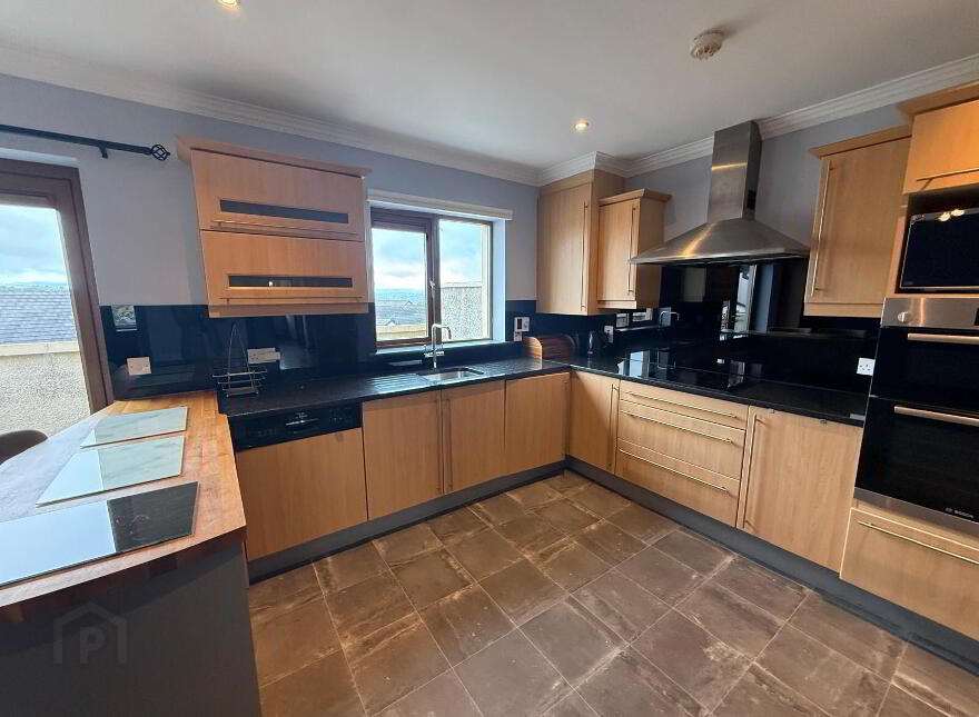 93 The Oaks, Maryborough Ridge, Douglas, T12YA32