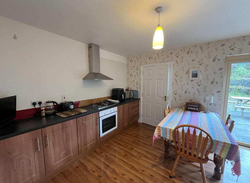 3 Millhill Lawns, Station Road, Manorhamilton, F91E7C0