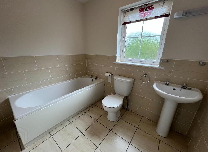 3 Millhill Lawns, Station Road, Manorhamilton, F91E7C0