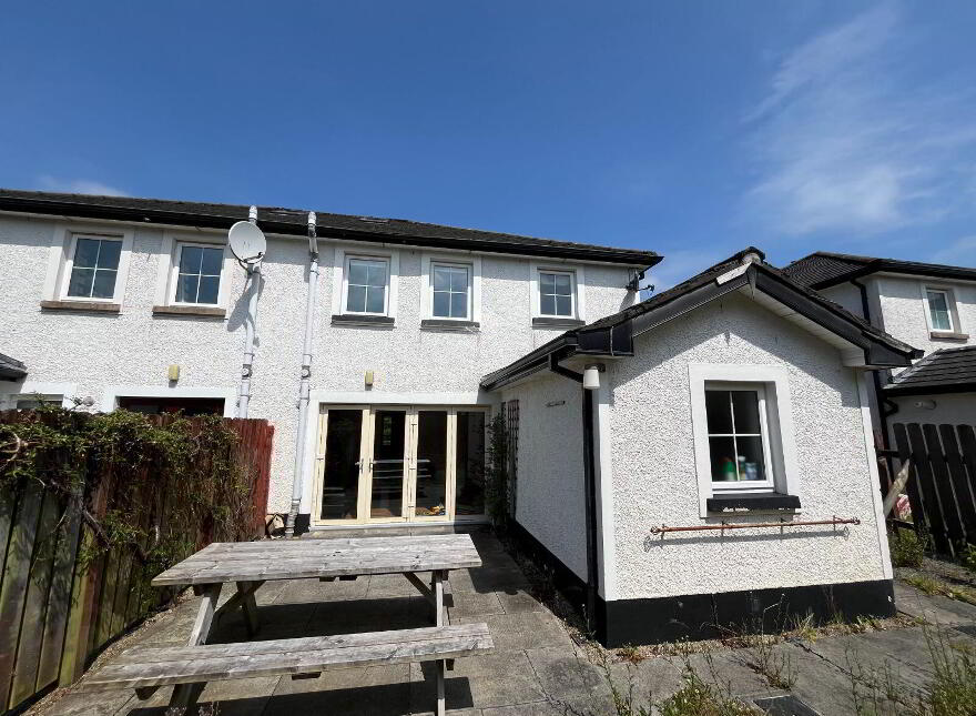 3 Millhill Lawns, Station Road, Manorhamilton, F91E7C0