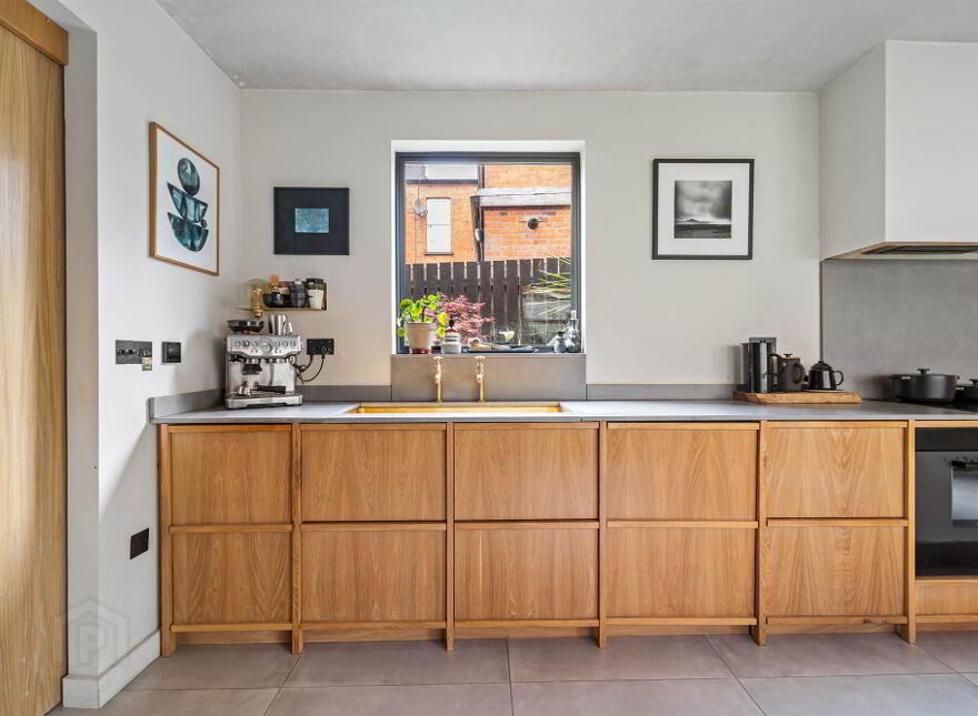 2 Sandford Avenue, Off Cyprus Avenue, Belfast, BT5 5NW