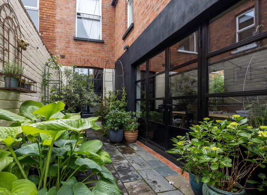 2 Sandford Avenue, Off Cyprus Avenue, Belfast, BT5 5NW