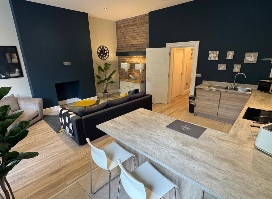 Unit 2, 7 Malone Rd, Belfast, BT9 6RT