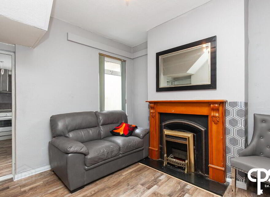 155 Donegall Road, Belfast, BT12 5NA