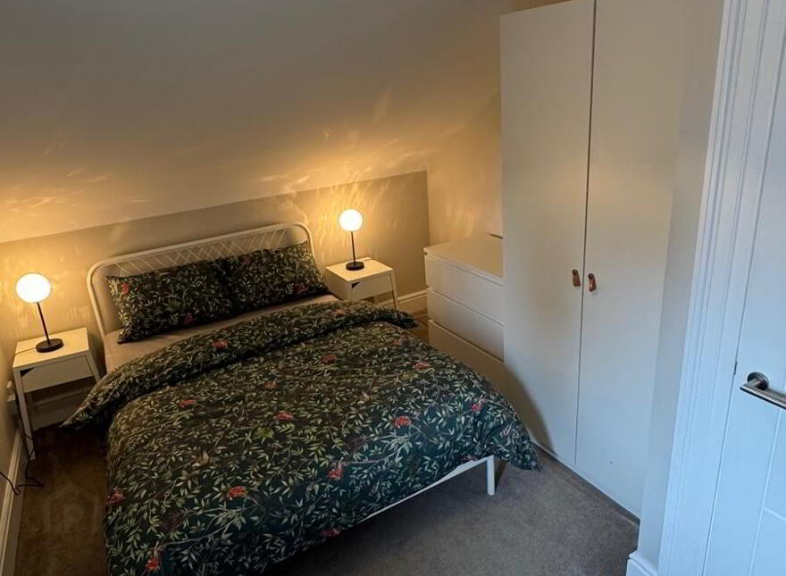 Unit 4, 7 Malone Rd, Belfast, BT9 6RT