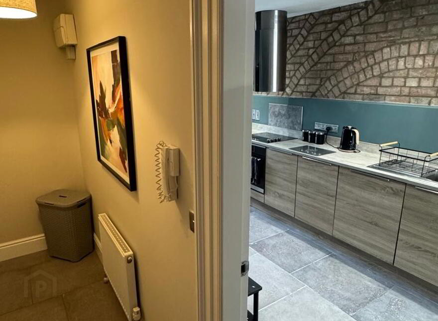 Unit 4, 7 Malone Rd, Belfast, BT9 6RT