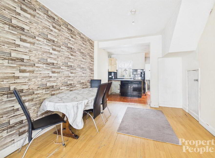 98 Mountcollyer Avenue, Belfast, BT15 3DR