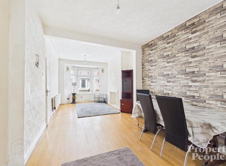 98 Mountcollyer Avenue, Belfast, BT15 3DR