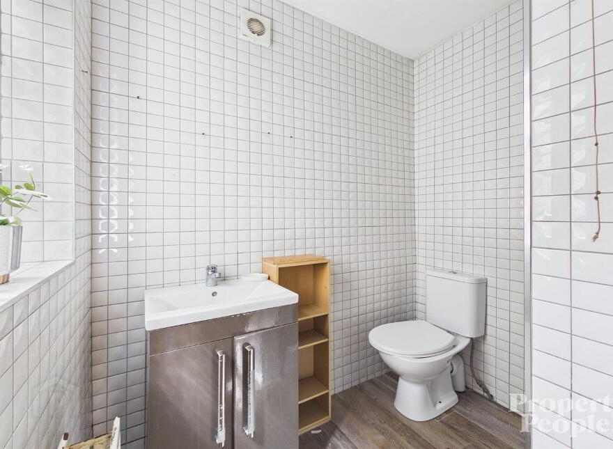 98 Mountcollyer Avenue, Belfast, BT15 3DR
