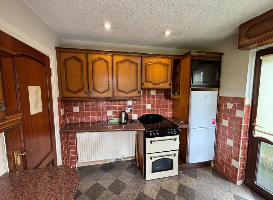 16 Upper Damolly Road, Newry, BT34 1JU