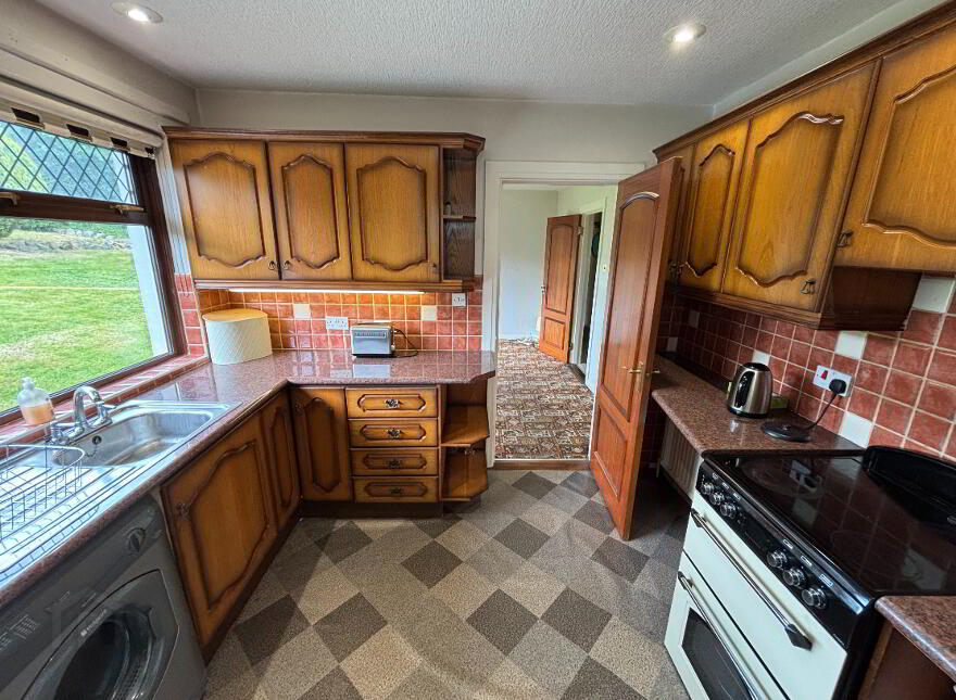 16 Upper Damolly Road, Newry, BT34 1JU