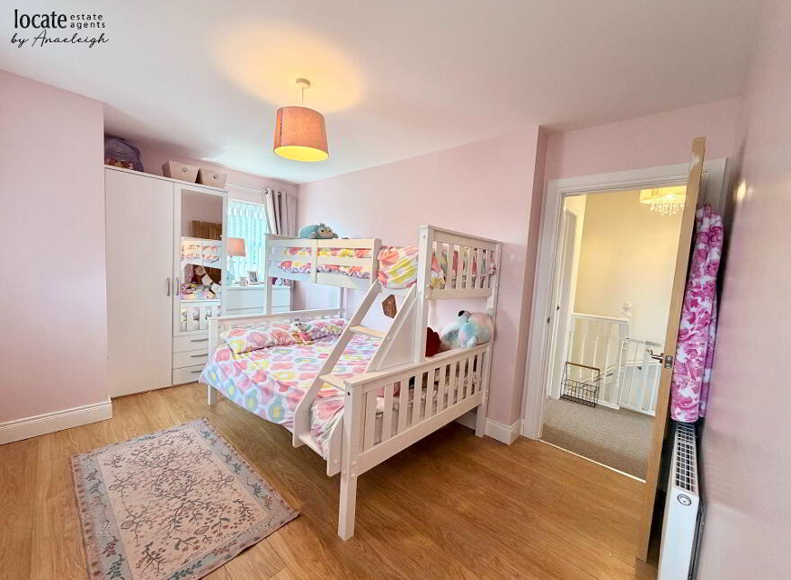 9 Victoria Meadows, Magheramason, L'Derry, BT47 2TX
