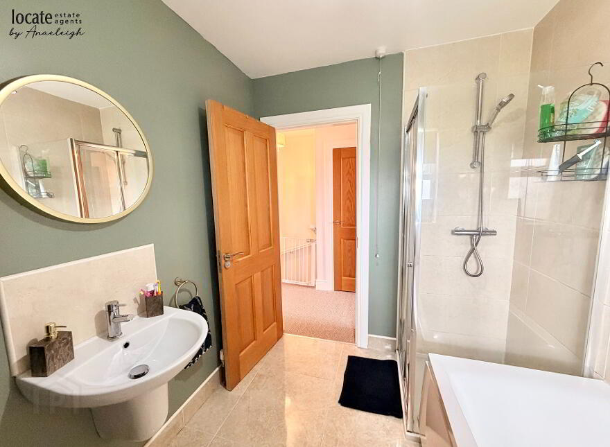 9 Victoria Meadows, Magheramason, L'Derry, BT47 2TX