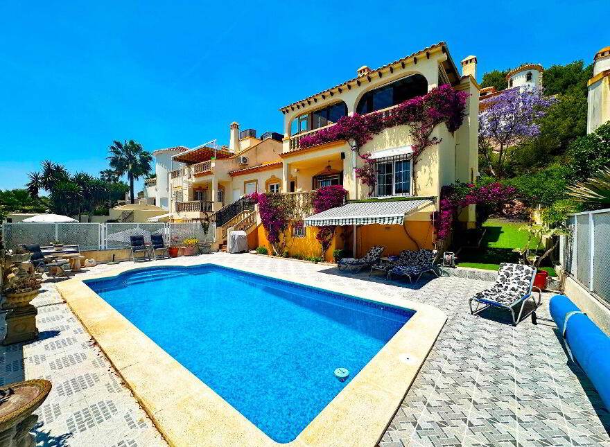 Las Ramblas, Orihuela Costa photo