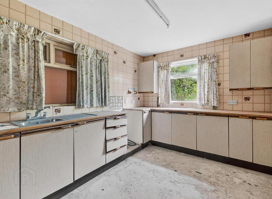 91 Hillsborough Road, Moneyreagh, BT23 6AZ