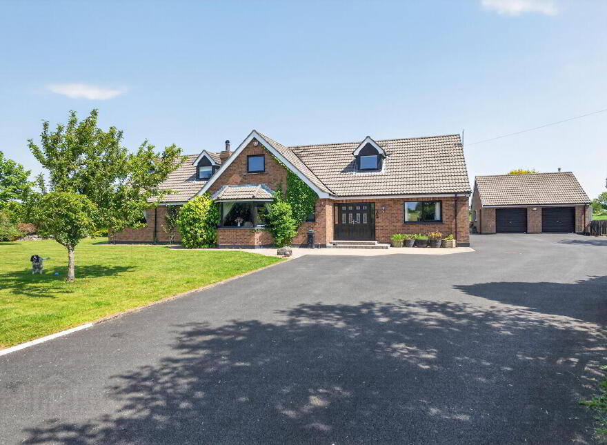 24 Cluntagh Road, Crossgar, Downpatrick, BT30 9ET