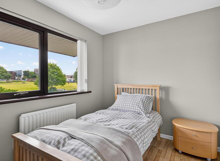 5 Rademon Court, Crossgar, Downpatrick, BT30 9NS