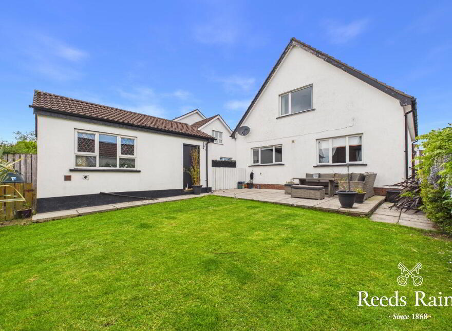 24 Tudor Gardens, Carrickfergus, BT38 9TN